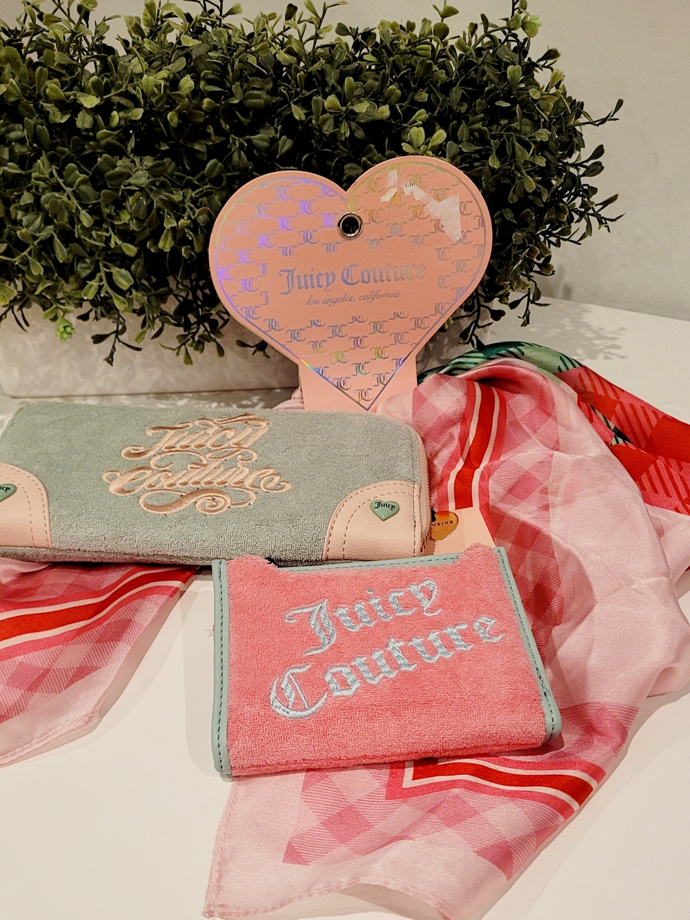 Juicy Couture Pink & Mint Wallet Set And Scarf